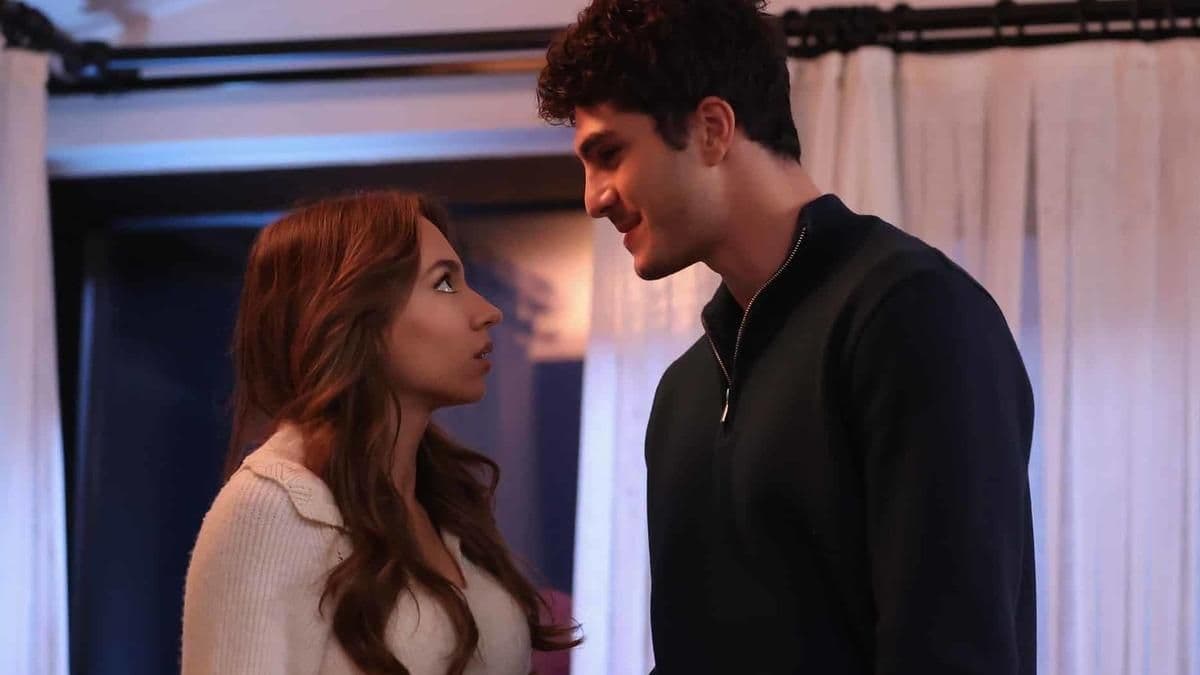 Eylül Tumbar ve Enes Koçak'ın dizi setinden bir sahne karesi