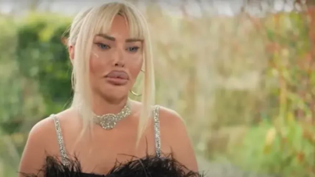 Pınar Özkurteller'in Yemekteyiz programındaki görüntüsü