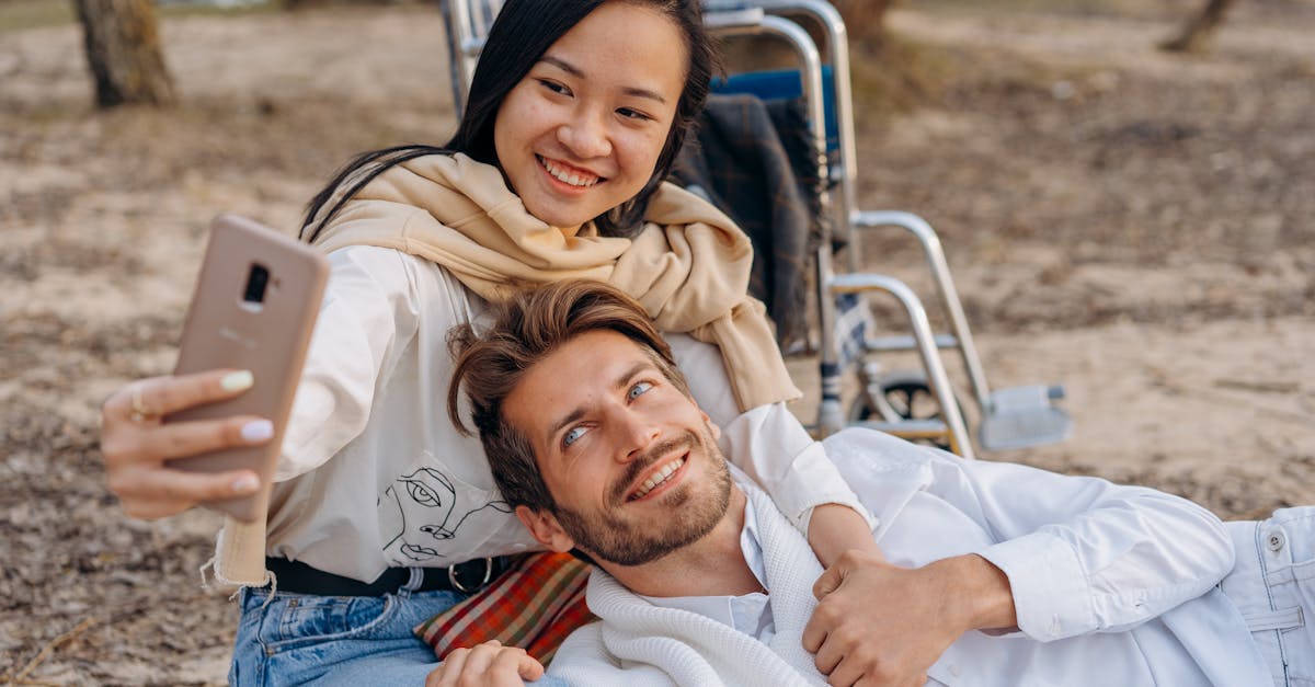 İrem Derici'nin sosyal medya paylaşımı sonrası takipçi yorumları