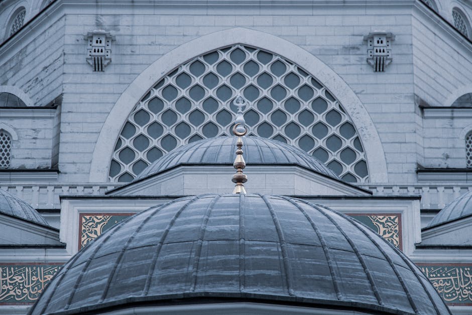 Türkiye'de En Çok Gidilen 10 Cami ve Tarihi Dinlenme Yeri 2026