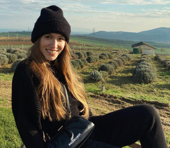 Duygu Özaslan Linç Yemeye Doymadı!